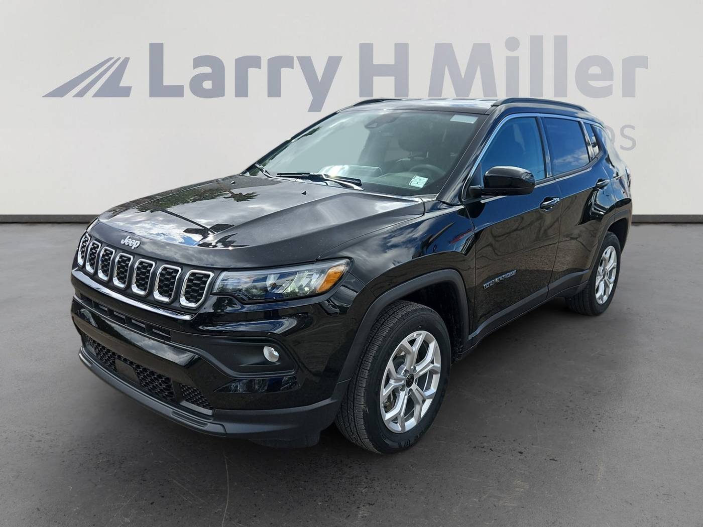 2025 Jeep Compass Latitude — SUV — 15,456 mi — Tucson, AZ