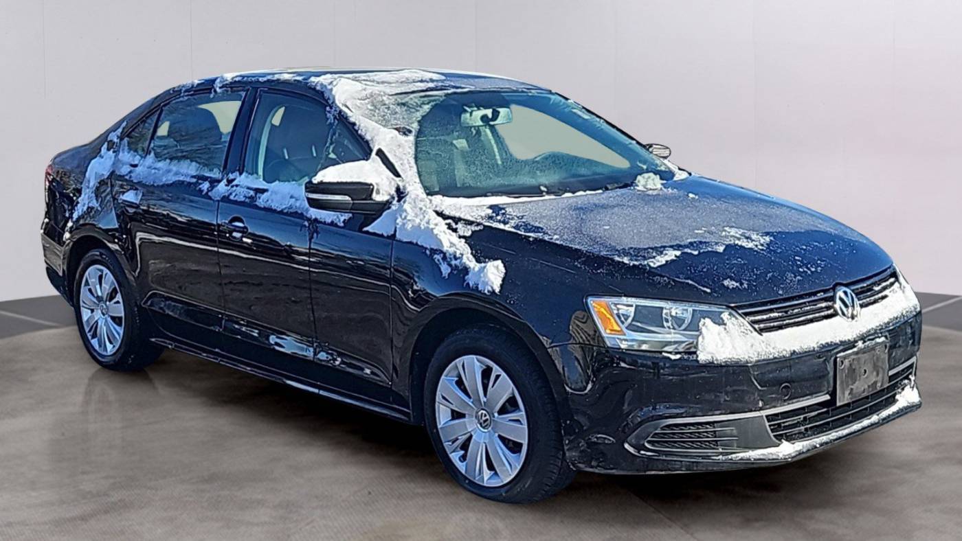 2014 Volkswagen Jetta 1.8T SE — Sedan — 104,292 mi — Lowell, MA