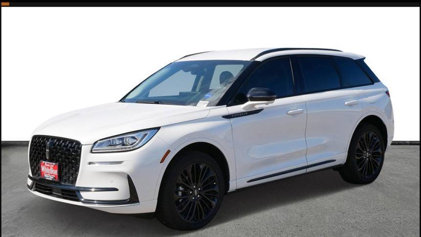 2023 Lincoln Corsair Reserve — SUV — 3,985 mi — St. Paul, MN