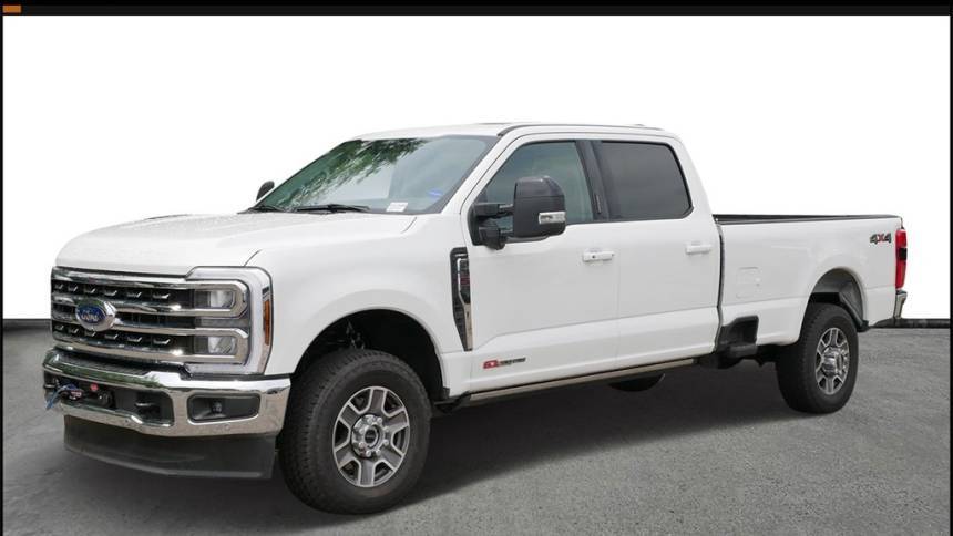 2024 Ford Super Duty F-350 LARIAT — Pickup Truck — 550 mi — St. Paul, MN