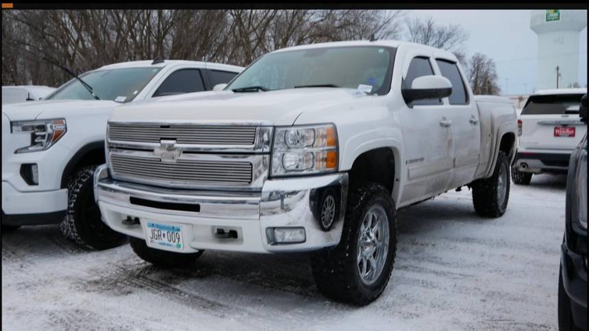 2009 Chevrolet Silverado 2500HD LTZ — Pickup Truck — 92,000 mi — St. Paul, MN