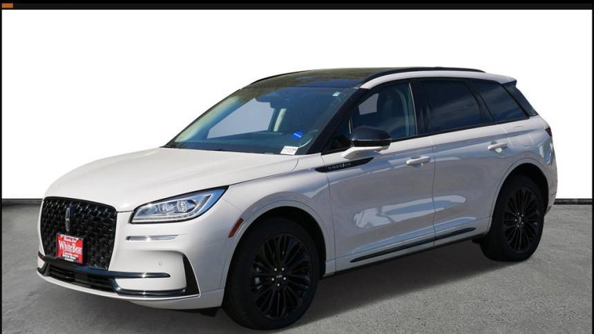 2023 Lincoln Corsair Reserve — SUV — 3,388 mi — St. Paul, MN
