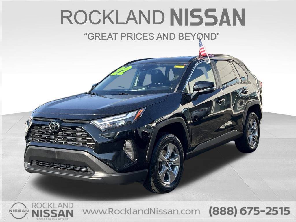 2022 Toyota RAV4 XLE — SUV — 40,657 mi — Blauvelt, NY