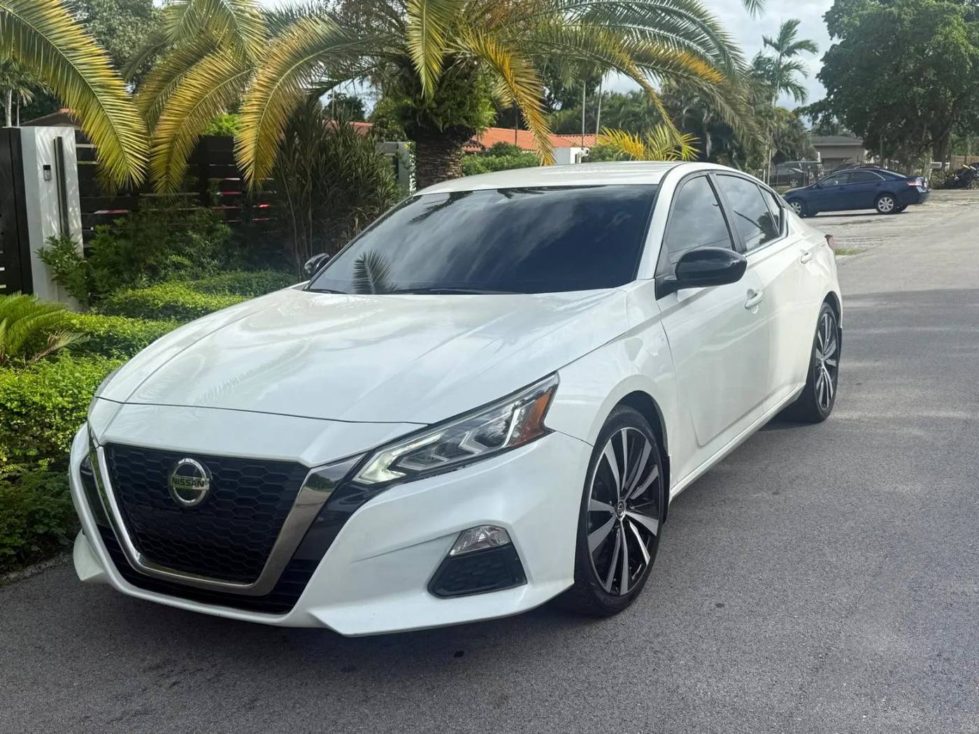 2020 Nissan Altima SR — Sedan — 71,889 mi — Miami, FL