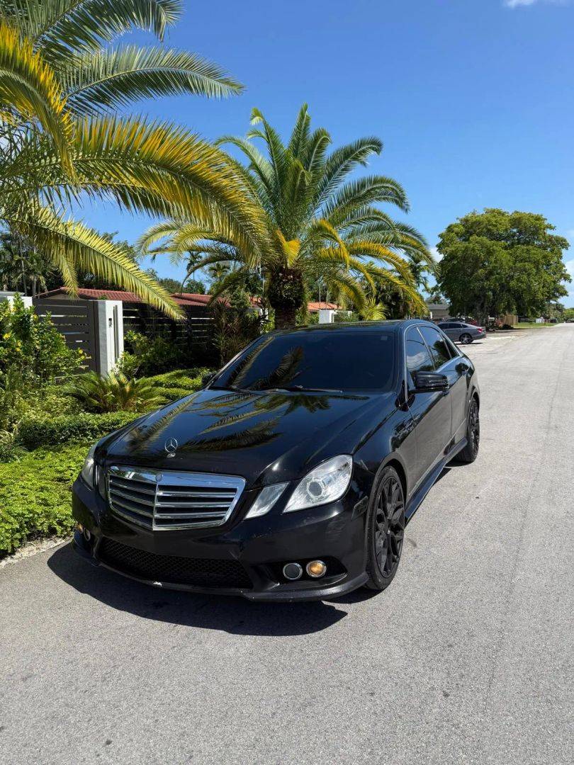 2010 Mercedes-Benz E-Class E 350 — Sedan — 156,234 mi — Miami, FL