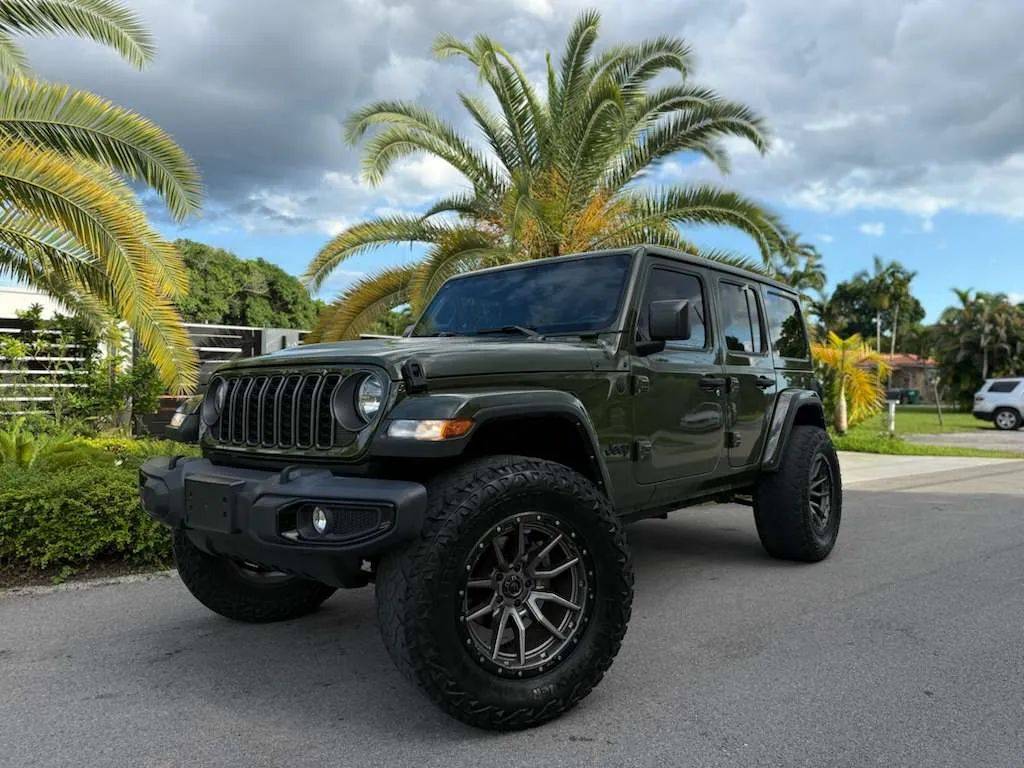 2021 Jeep Wrangler Sahara High Altitude — SUV — 30,961 mi — Miami, FL