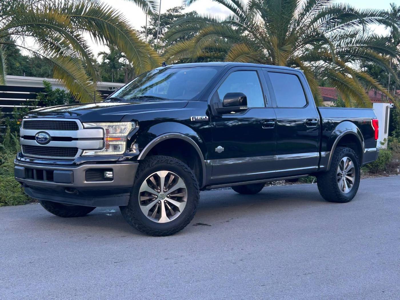 2019 Ford F-150 King Ranch — Pickup Truck — 125,902 mi — Miami, FL
