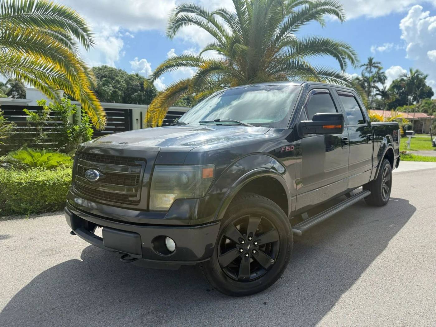 2013 Ford F-150 FX4 — Pickup Truck — 166,001 mi — Miami, FL