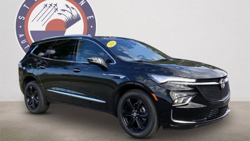 2024 Buick Enclave Essence — SUV — 8,825 mi — Niceville, FL