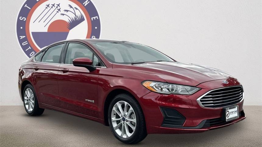 2019 Ford Fusion Hybrid SE — Sedan — 47,756 mi — Niceville, FL