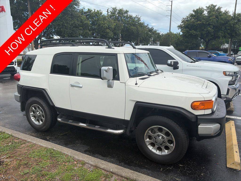 2013 Toyota FJ Cruiser Base