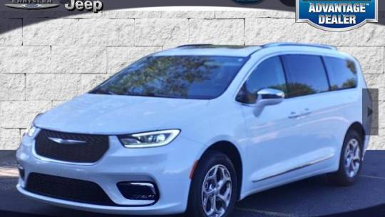 2021 Chrysler Pacifica Limited — Minivan — 47,199 mi — Plymouth, MI