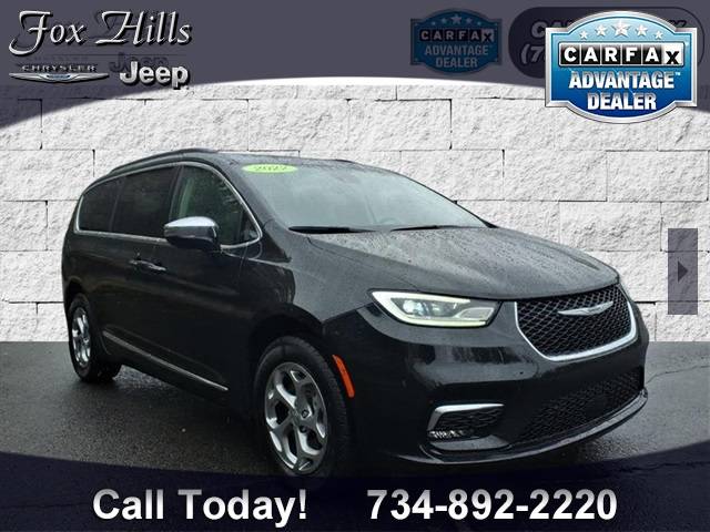 2022 Chrysler Pacifica Limited — Minivan — 32,818 mi — Plymouth, MI