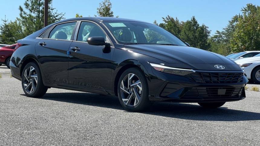 2025 Hyundai Elantra SEL Convenience — Sedan — 6,188 mi — Waldorf, MD