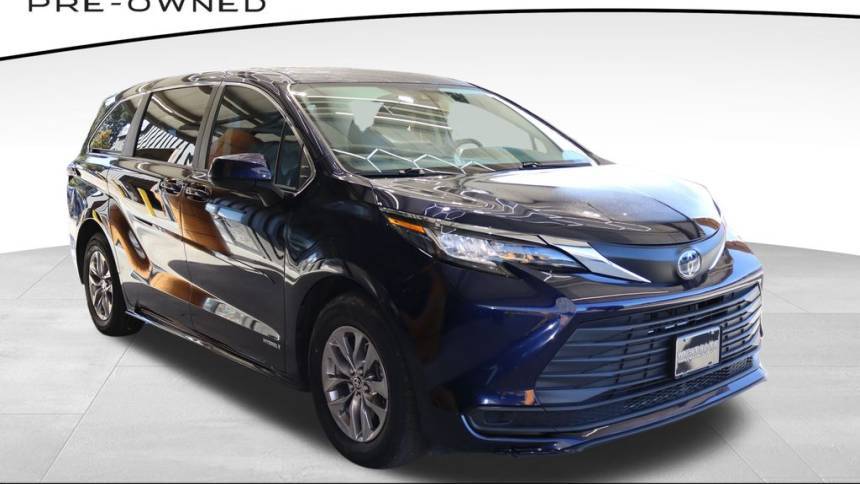 2021 Toyota Sienna LE — Minivan — 53,994 mi — Raleigh, NC