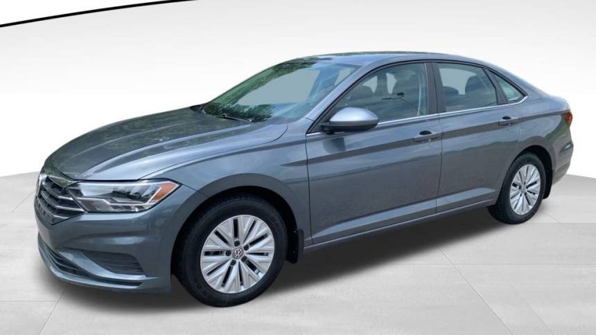 2019 Volkswagen Jetta R-Line — Sedan — 152,306 mi — Raleigh, NC