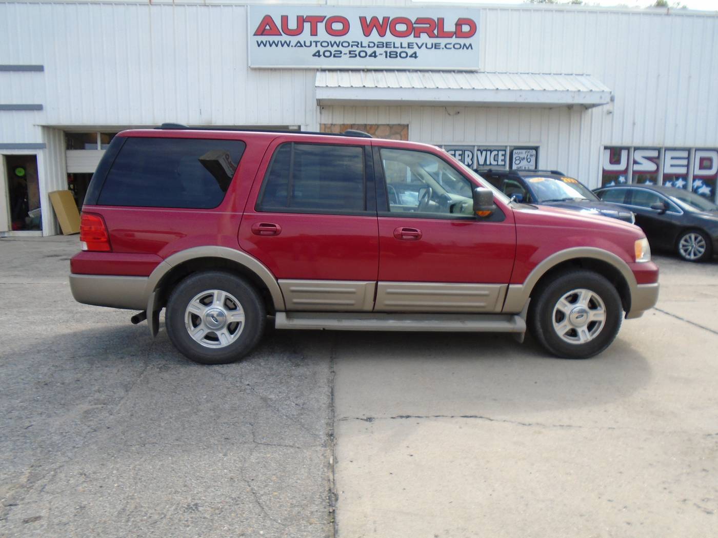 2004 Ford Expedition Eddie Bauer — SUV — 182,465 mi — Omaha, NE