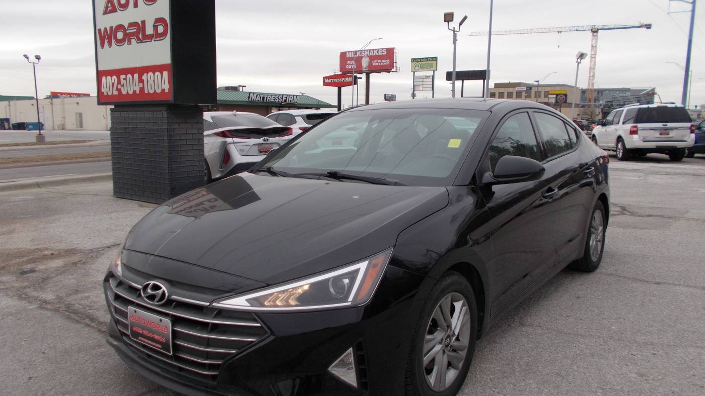 2020 Hyundai Elantra Value Edition — Sedan — 101,506 mi — Omaha, NE