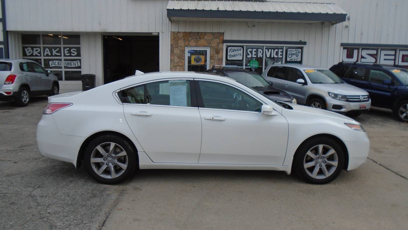 2014 Acura TL Technology Package — Sedan — 84,251 mi — Omaha, NE