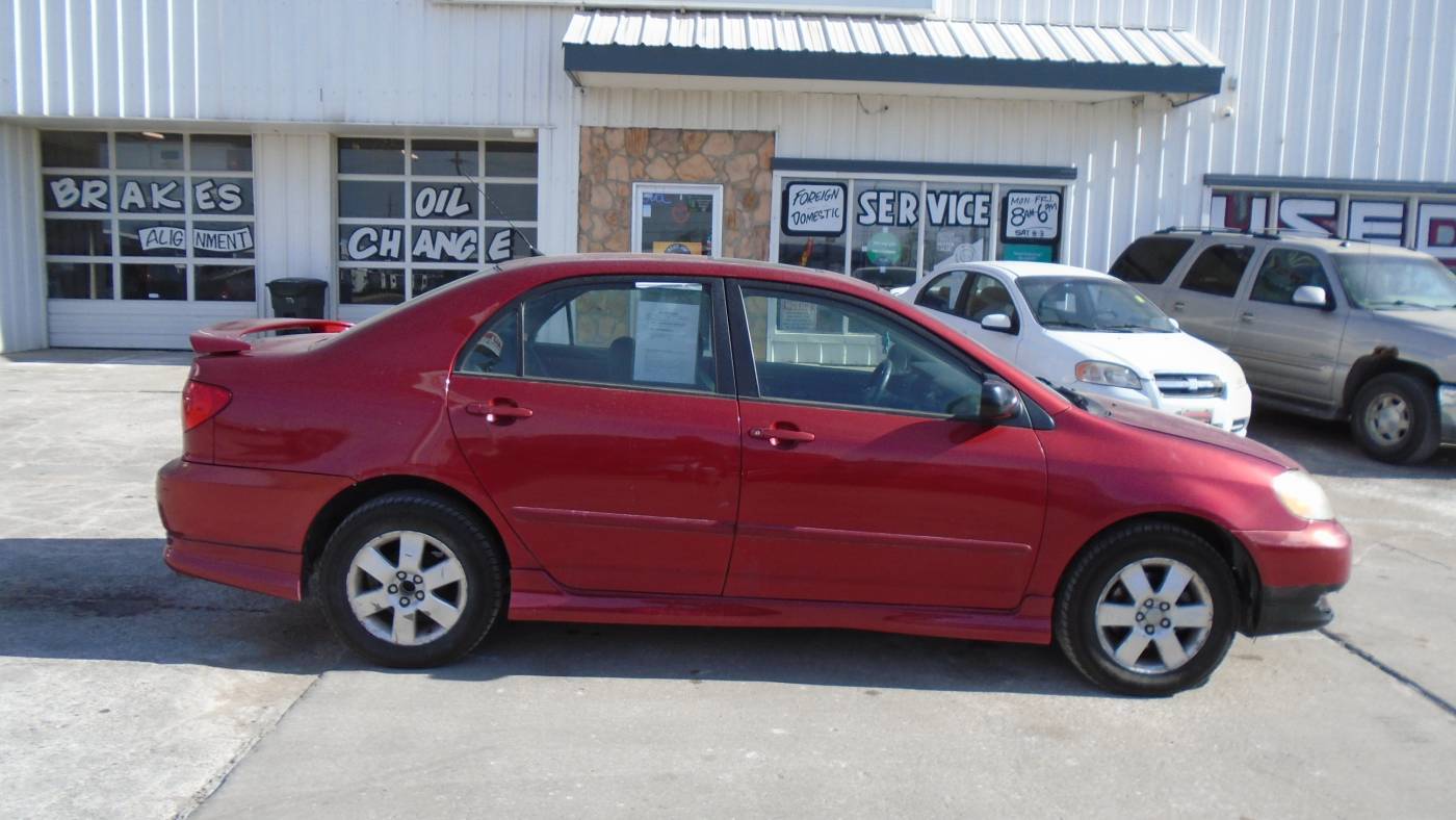2005 Toyota Corolla CE — Sedan — 214,145 mi — Omaha, NE