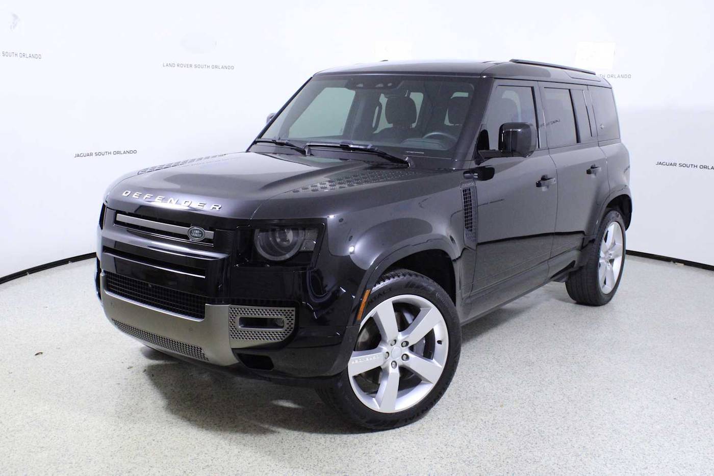 2024 Land Rover Defender X-Dynamic SE — SUV — 9,011 mi — Orlando, FL