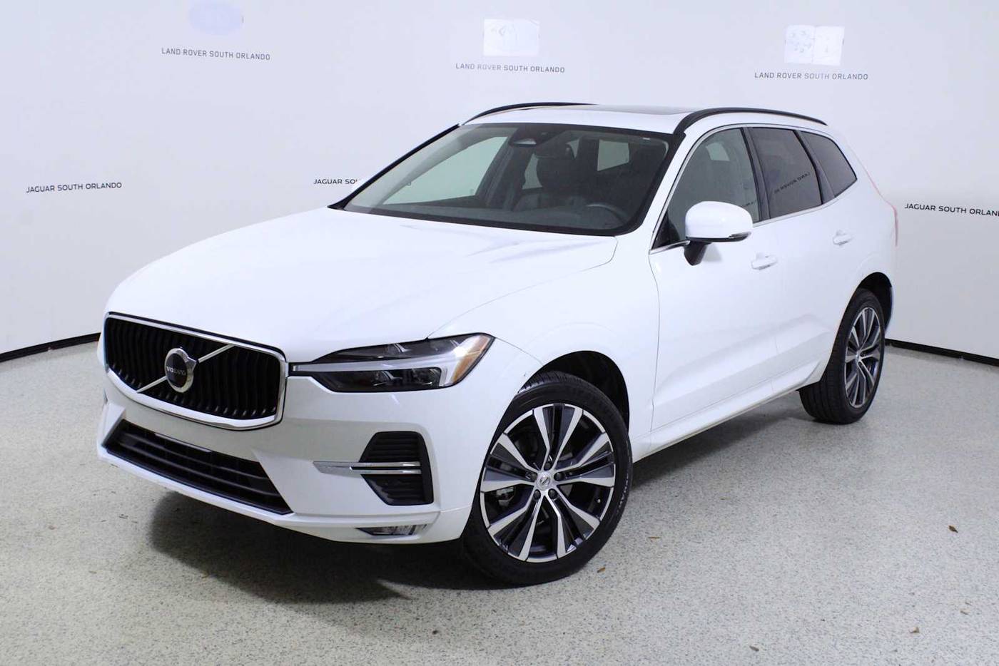 2022 Volvo XC60 Momentum — SUV — 26,351 mi — Orlando, FL