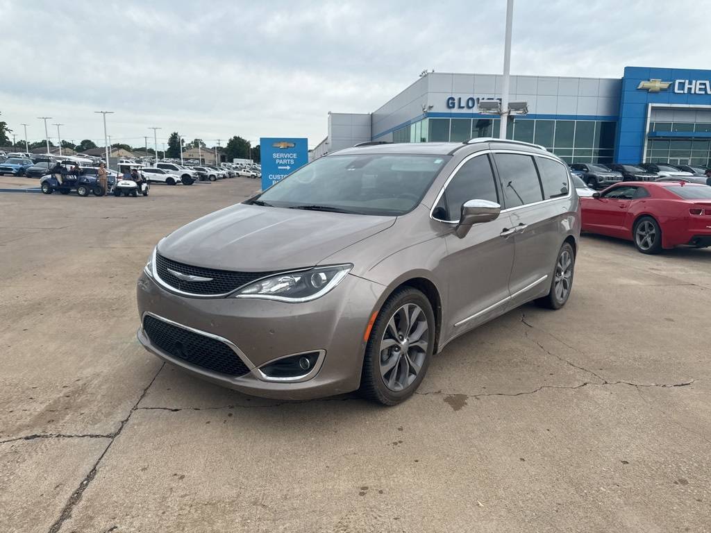2017 Chrysler Pacifica Limited — Minivan — 98,437 mi — Tulsa, OK