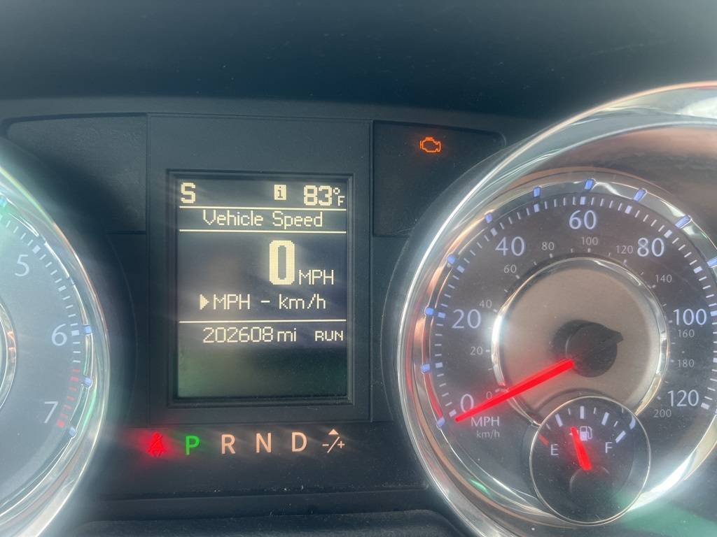 2014 Chrysler Town & Country Touring — Minivan — 202,608 mi — Tulsa, OK