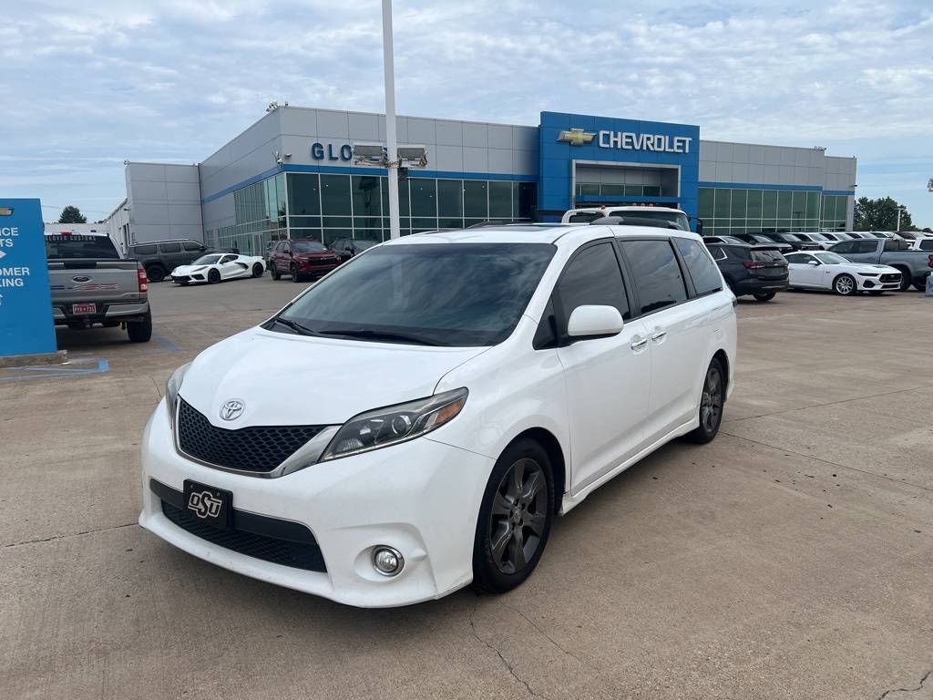 2016 Toyota Sienna SE — Minivan — 138,617 mi — Tulsa, OK