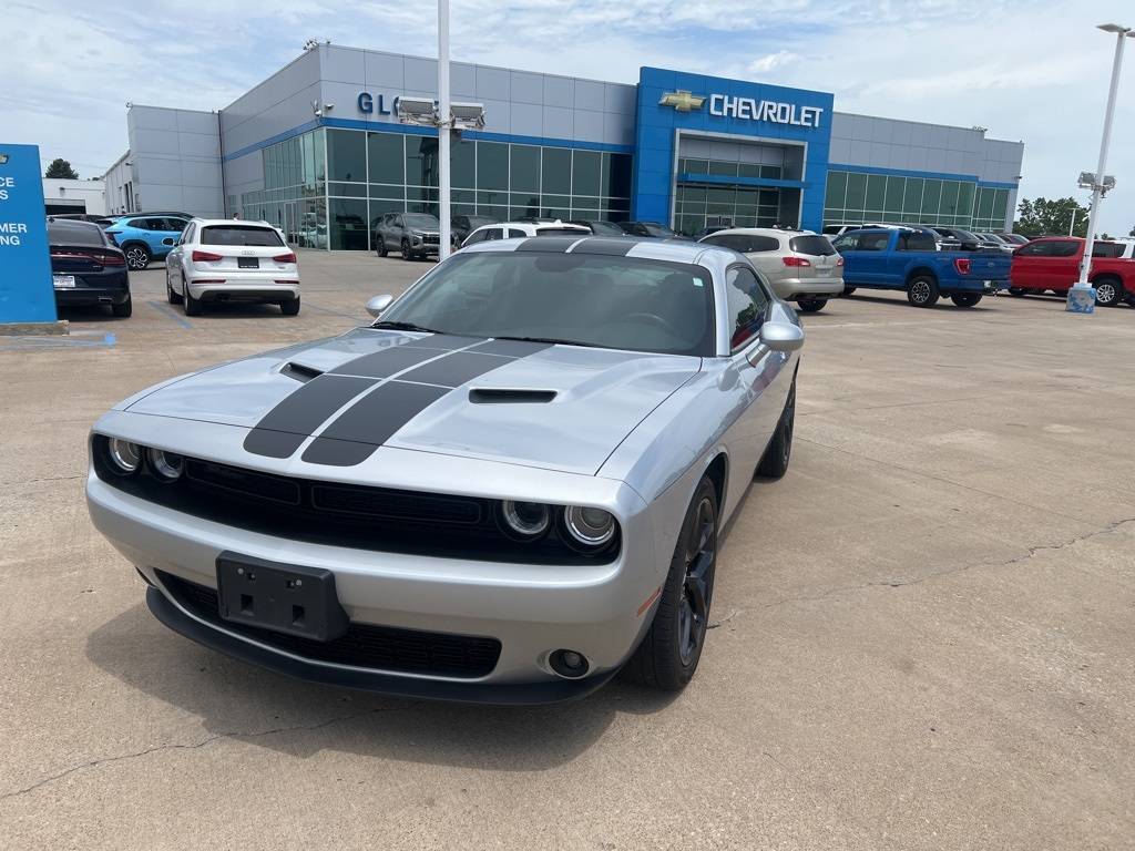 2019 Dodge Challenger SXT — Coupe — 37,901 mi — Tulsa, OK