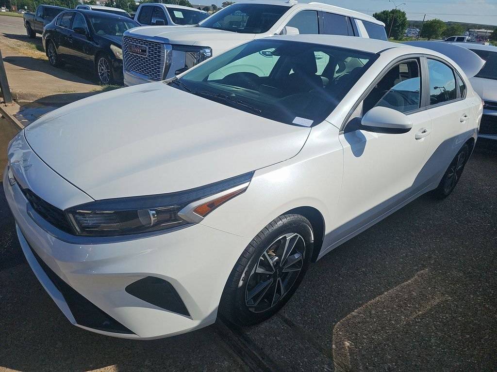 2022 Kia Forte LXS — Sedan — 52,325 mi — Tulsa, OK