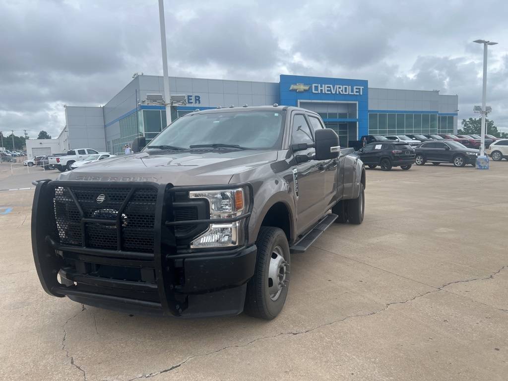 2022 Ford Super Duty F-350 XL — Pickup Truck — 47,077 mi — Tulsa, OK