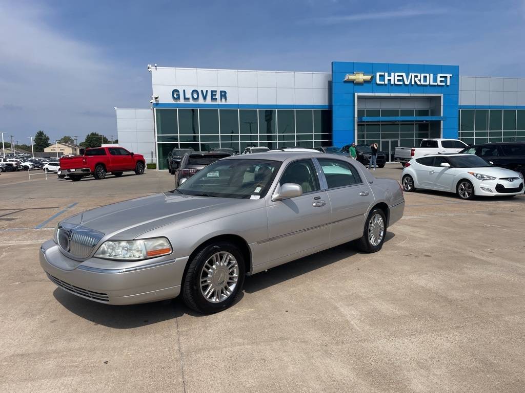 2010 Lincoln Town Car Signature Limited — Sedan — 78,851 mi — Tulsa, OK