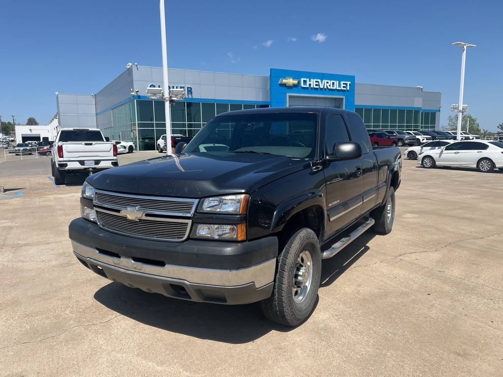 2005 Chevrolet Silverado 2500HD LT — Pickup Truck — 70,271 mi — Tulsa, OK