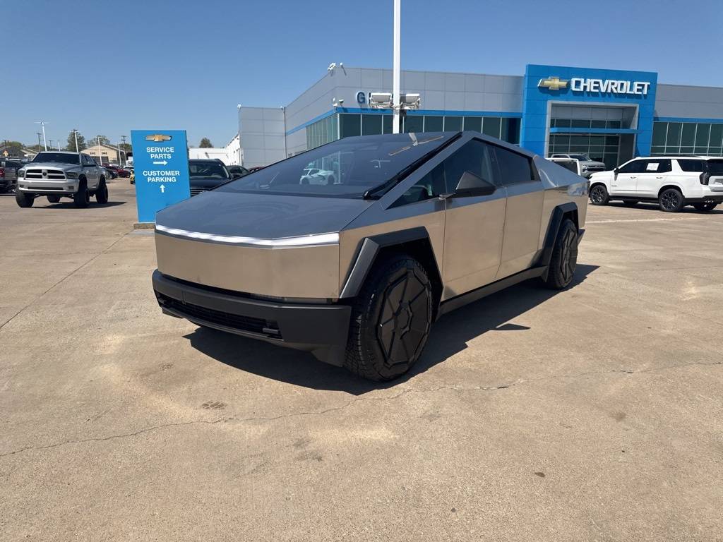 2024 Tesla Cybertruck Standard — Pickup Truck — 4,970 mi — Tulsa, OK