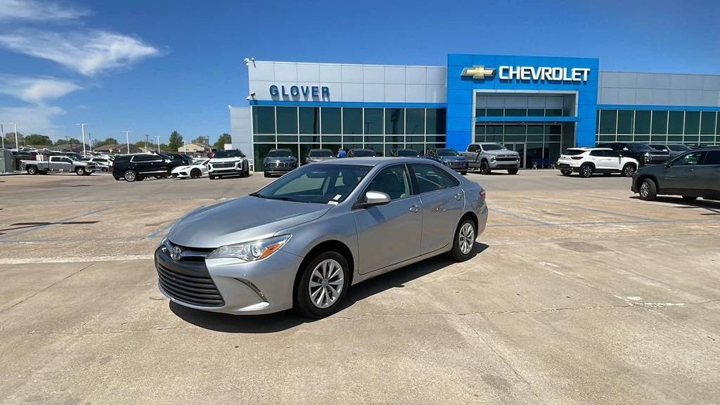 2017 Toyota Camry XLE — Sedan — 61,731 mi — Tulsa, OK
