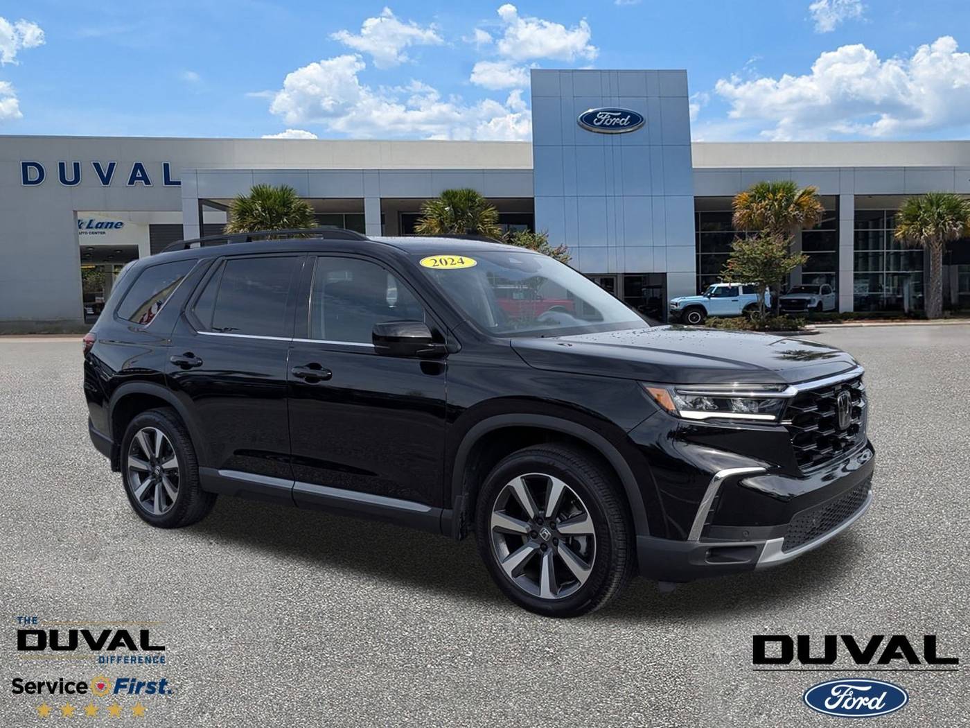2024 Honda Pilot Touring — SUV — 16,870 mi — Jacksonville, FL