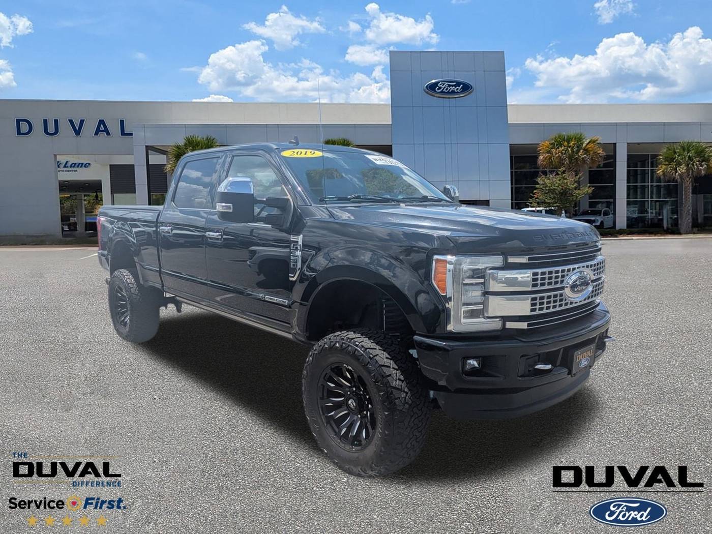 2019 Ford Super Duty F-350 Platinum — Pickup Truck — 106,116 mi — Jacksonville, FL