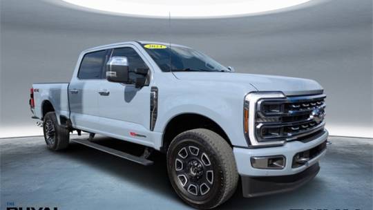 2024 Ford Super Duty F-350 Platinum — Pickup Truck — 9,985 mi — Jacksonville, FL