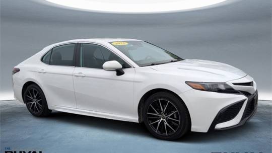 2022 Toyota Camry SE — Sedan — 61,585 mi — Jacksonville, FL