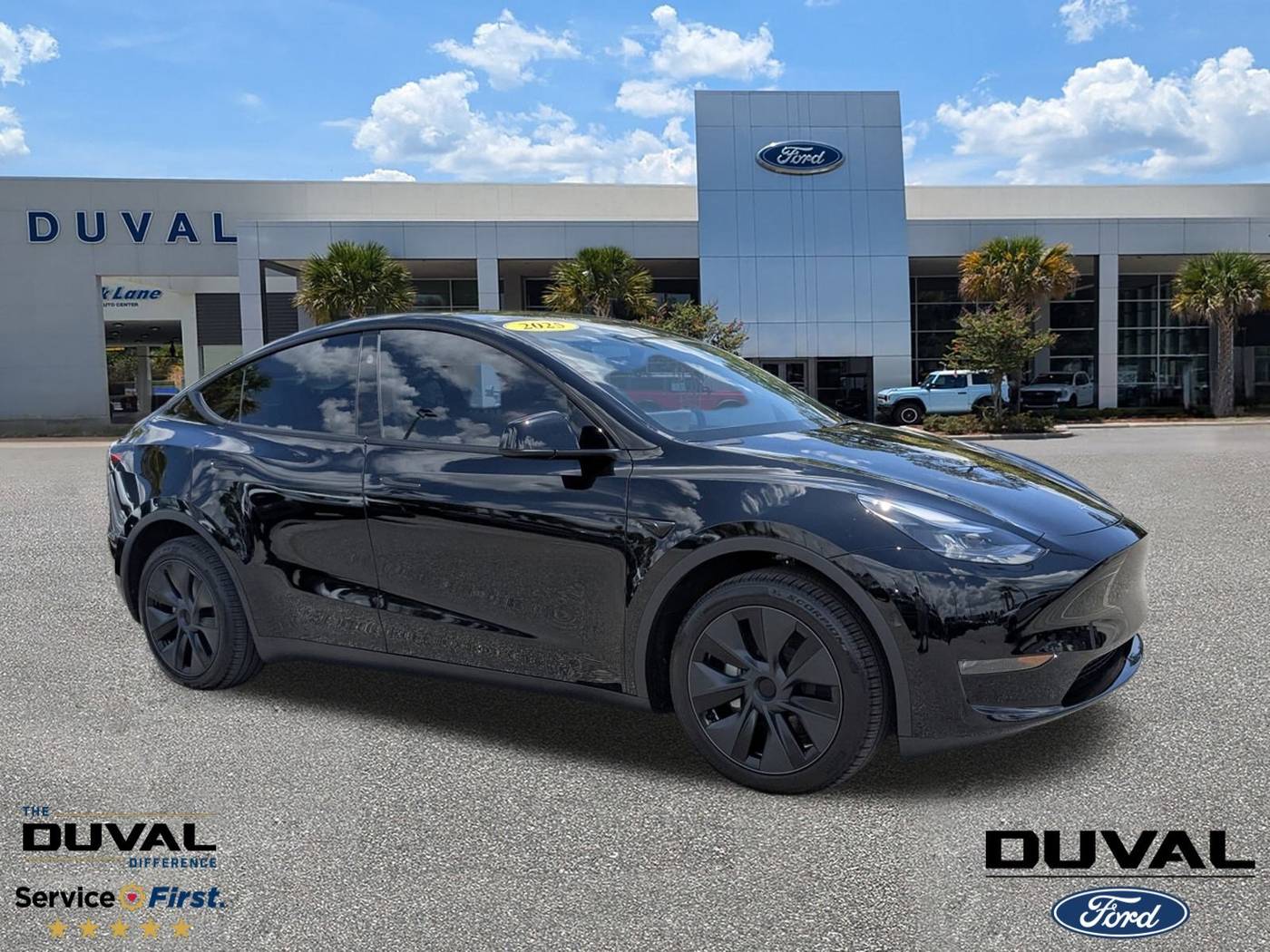 2025 Tesla Model Y Long Range — SUV — 3,185 mi — Jacksonville, FL