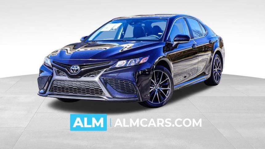 2022 Toyota Camry SE — Sedan — 63,957 mi — Newnan, GA