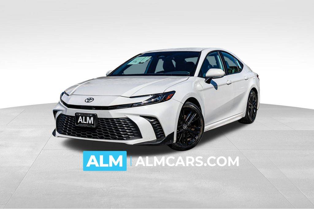 2025 Toyota Camry Hybrid SE — Sedan — 37,191 mi — Newnan, GA