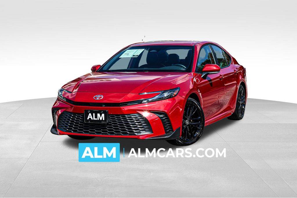 2025 Toyota Camry Hybrid SE — Sedan — 35,682 mi — Newnan, GA