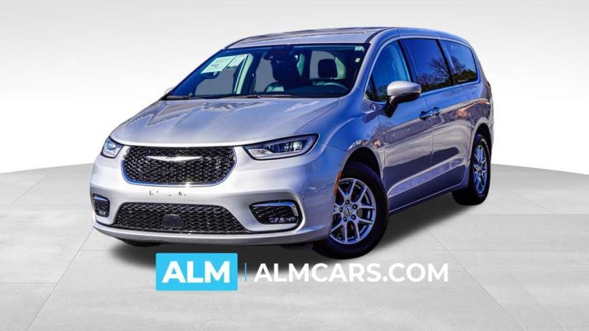 2023 Chrysler Pacifica Touring L — Minivan — 64,664 mi — Newnan, GA