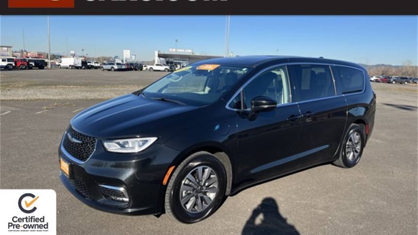 2022 Chrysler Pacifica Hybrid Touring L — Minivan — 60,710 mi — Chehalis, WA