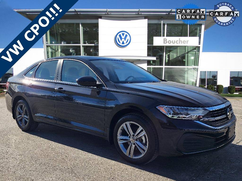 2024 Volkswagen Jetta SE — Sedan — 1,517 mi — Franklin, WI