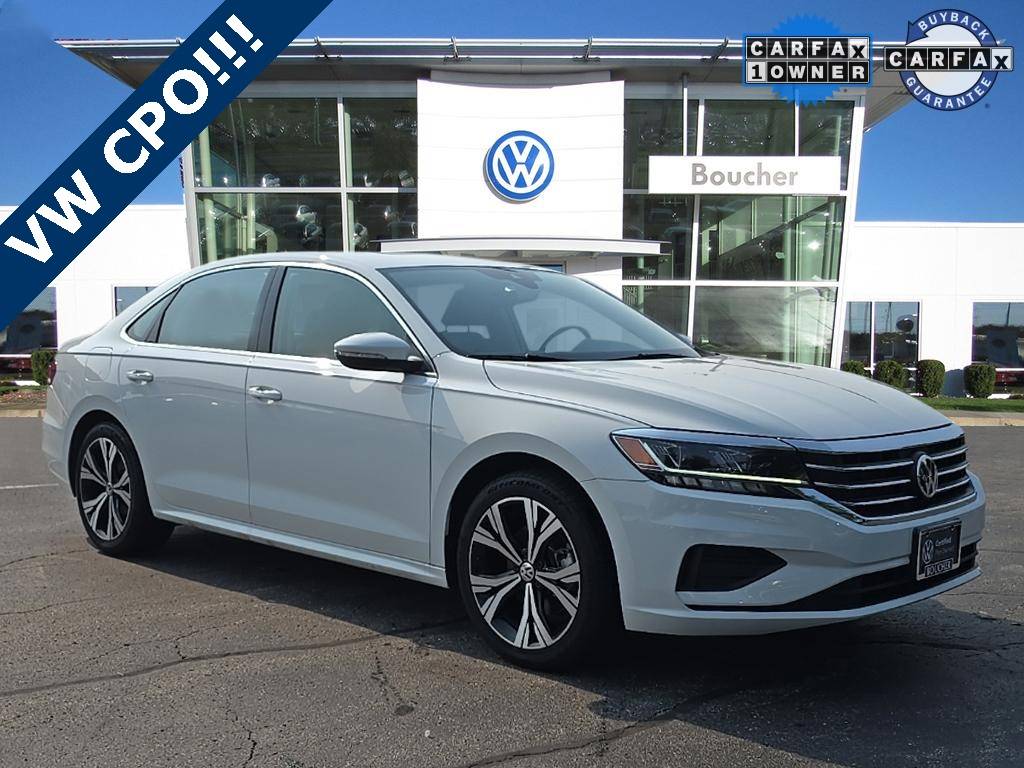 2022 Volkswagen Passat SE — Sedan — 23,614 mi — Franklin, WI