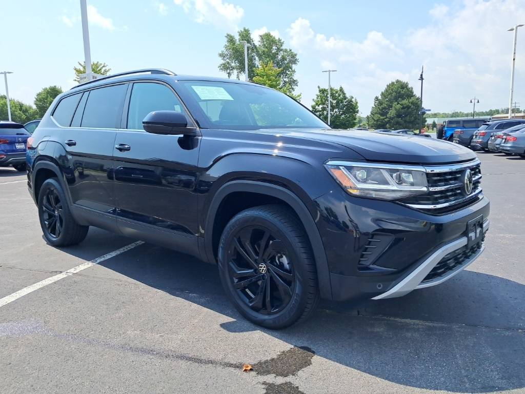 2022 Volkswagen Atlas SE with Technology — SUV — 20,195 mi — Franklin, WI