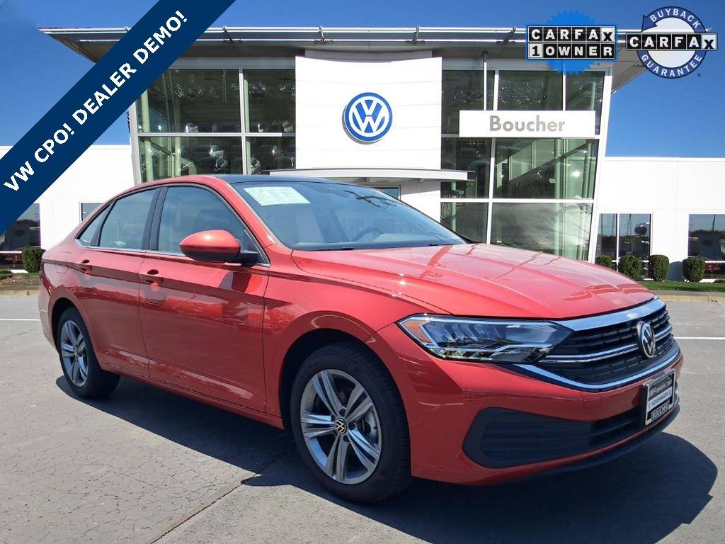 2024 Volkswagen Jetta SE — Sedan — 4,688 mi — Franklin, WI